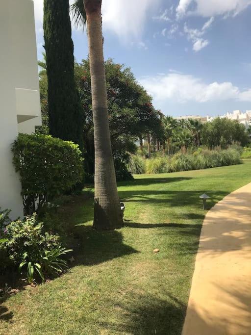 Alcazaba Blue Lagoon 3 Bedroom, Ground Floor Apartment Estepona Ngoại thất bức ảnh