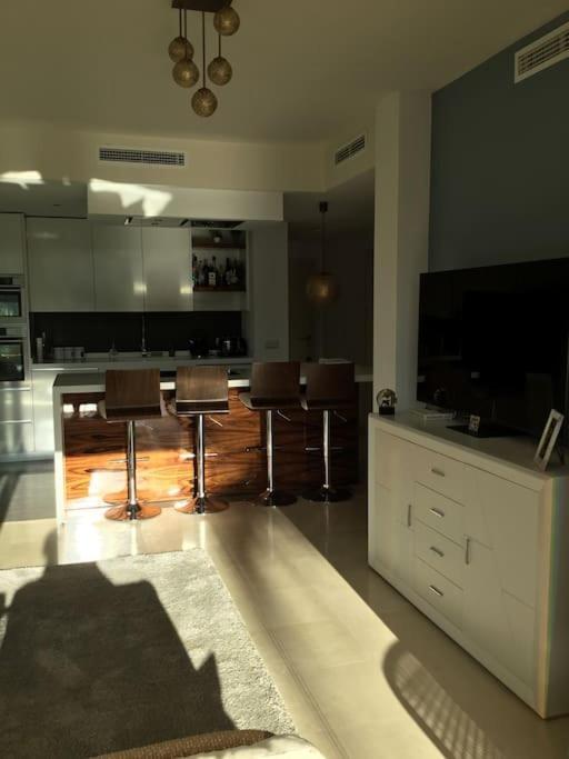 Alcazaba Blue Lagoon 3 Bedroom, Ground Floor Apartment Estepona Ngoại thất bức ảnh